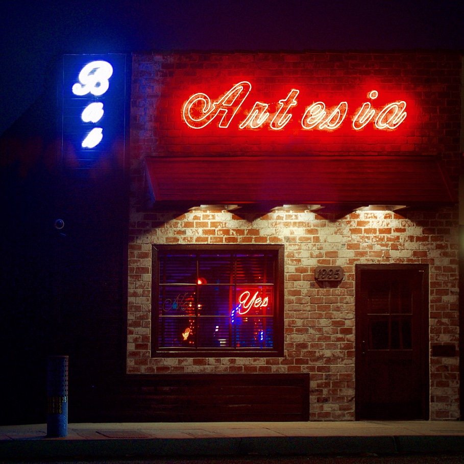 Artesia Bar
