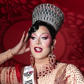 Carmen Adore