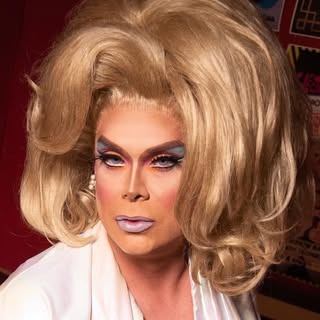 Queer Mic (Tony Soto Productions)