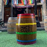 Mac's Club